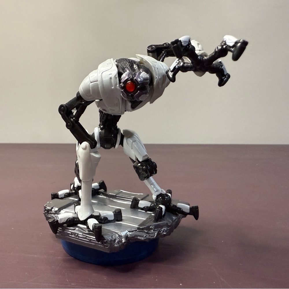 White and Black Gaming Figure